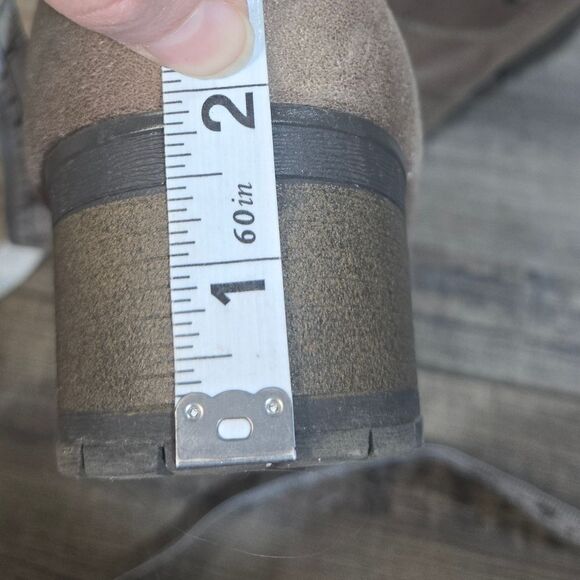 White Mountain Tan/brown/Cream Boots  Faux Fur Top Heel Zip Side Winter Style 10 - Picture 8 of 8